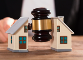 Property Law: Buying and Selling Safely